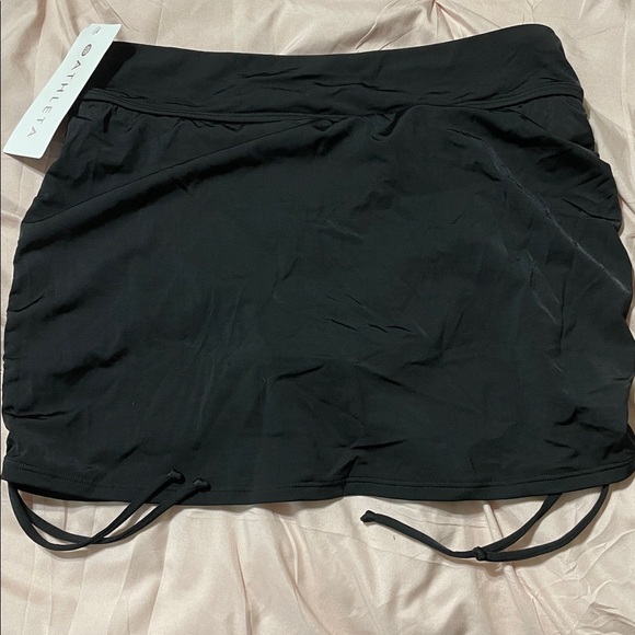 NWT Athleta Aqualuxe Side Scrunch Swim Skirt Black Adjustable Size Small - Picture 7 of 9